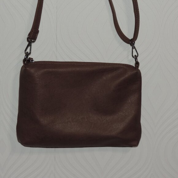 JOY SUSAN Red 2 in 1 Burgundy Red & Brown Vegan Hobo Bag plus Crossbody Purse - Picture 8 of 13